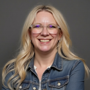 Profile photo of Cynthia Maloney